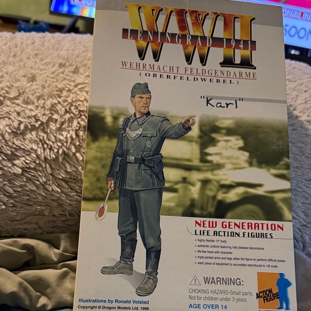WWII Wehrmacht Feldgendarme Action Figure “Karl” by Dragon